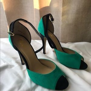 Mixx Green and Black Heels